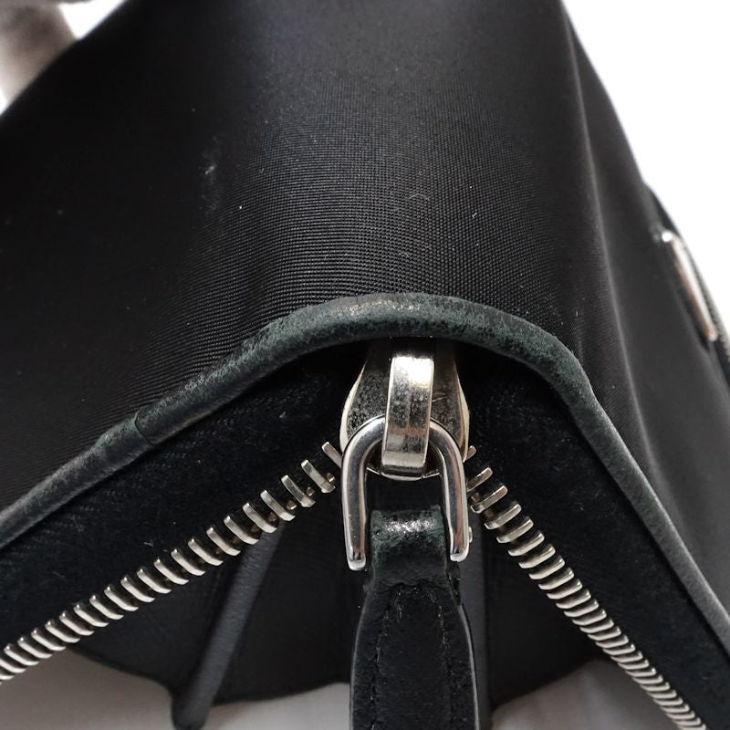 【中古】PRADA プラダ 長財布 ラウンドファスナー ナイロンxレザー ブラック レディース /181992