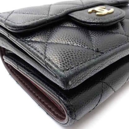 【中古】CHANEL シャネル 三つ折り財布 AP0230 スモールフラップウォレット タイムレスクラシックライン キャビアスキン ブラック レディース /181997