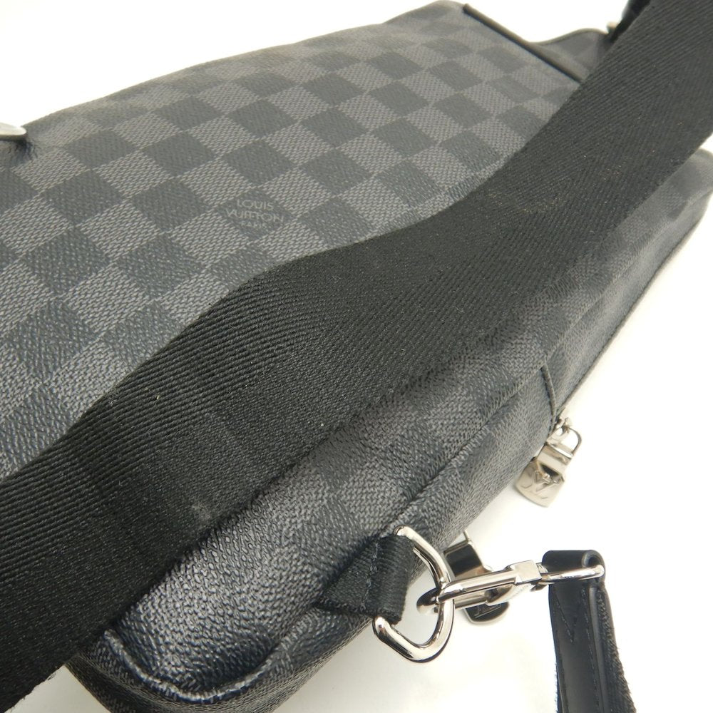 LOUIS VUITTON ルイヴィトン ダミエ グラフィット アヴェニュー･スリングバッグ N41719 ボディバッグ ノワール メンズ /253644【中古】