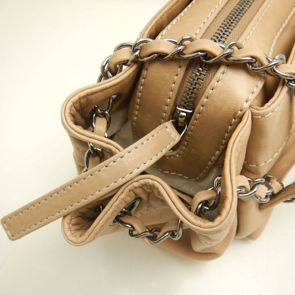 CHANEL シャネル チェーンショルダーバッグ ラムスキン ベージュ レディース /253802【中古】