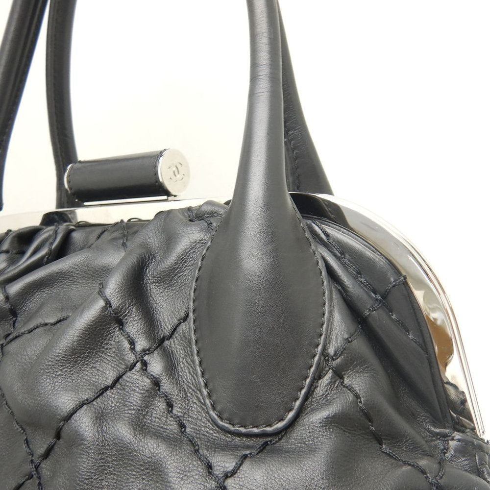 CHANEL シャネル ワイルドステッチ ガマ口 ハンドバッグ ラムスキン ブラック レディース /253803【中古】