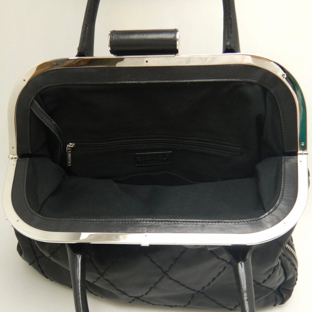 CHANEL シャネル ワイルドステッチ ガマ口 ハンドバッグ ラムスキン ブラック レディース /253803【中古】