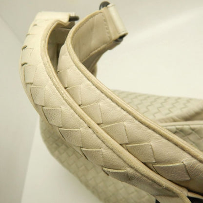 BOTTEGAVENETA ボッテガヴェネタ イントレチャート 125787 ショルダーバッグ レザー アイボリー レディース /253849【中古】