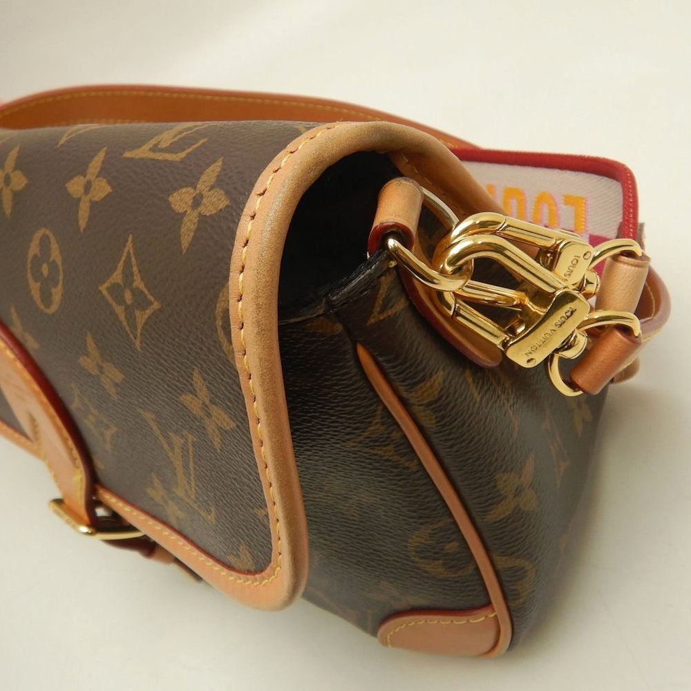 LOUIS VUITTON ルイヴィトン モノグラム ディアヌ NM PM M46049 ショルダーバッグ ブラウン レディース /253881【中古】