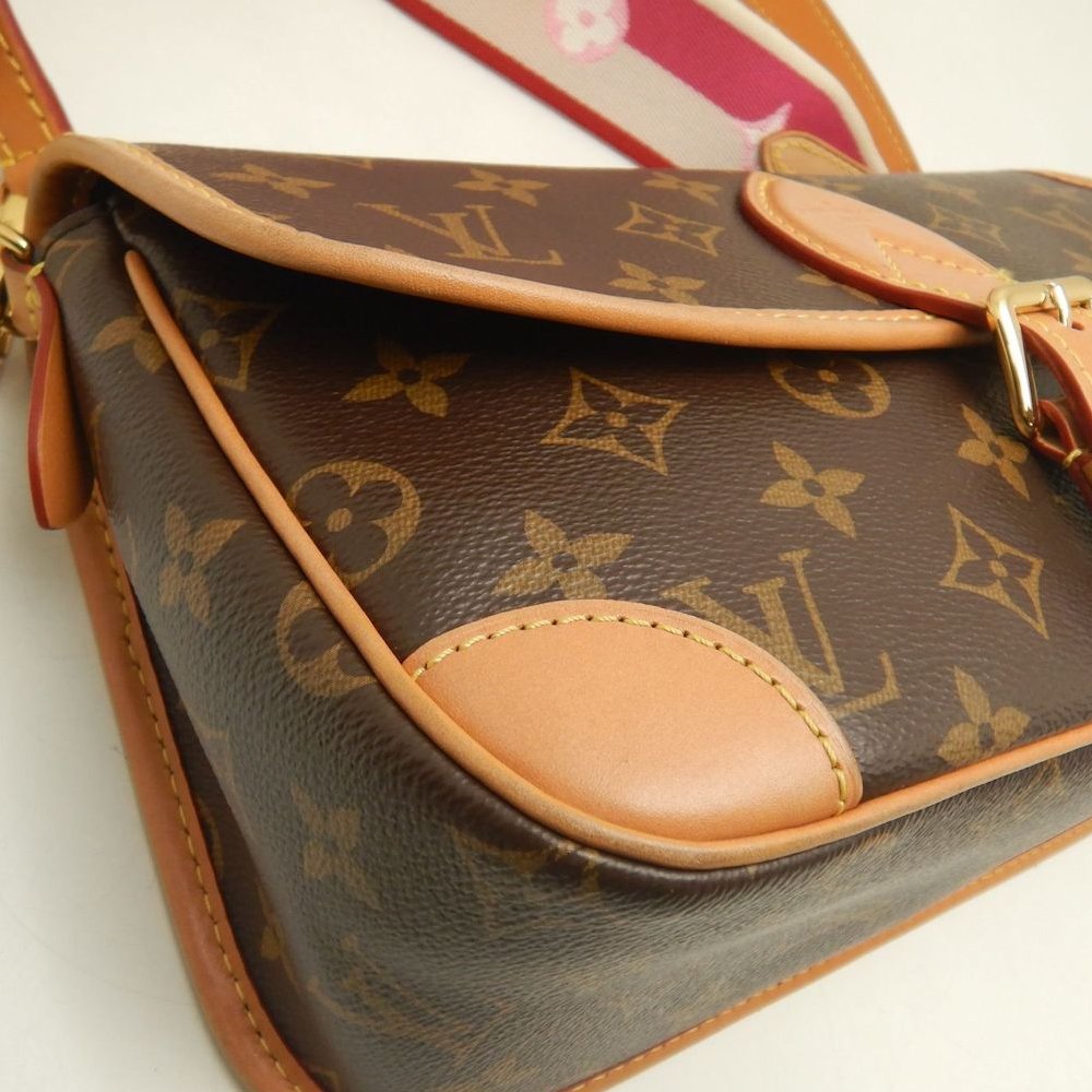 LOUIS VUITTON ルイヴィトン モノグラム ディアヌ NM PM M46049 ショルダーバッグ ブラウン レディース /253881【中古】