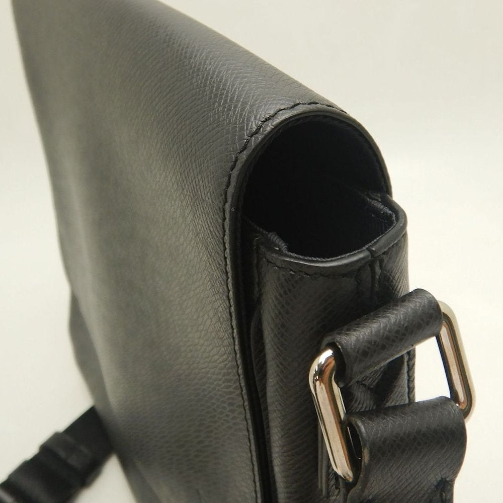 LOUIS VUITTON ルイヴィトン タイガ ロマンPM M32726 ショルダーバッグ ノワール メンズ /253893【中古】