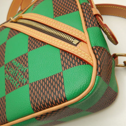 LOUIS VUITTON ルイヴィトン ダミエポップ チェスメッセンジャー N40563 ショルダーバッグ ヴェール レディース /253894【中古】