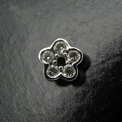 Ponte Vecchio ポンテヴェキオ ダイヤモンド ピアス フラワーモチーフ ダイヤモンド0.08ct ブラックダイヤモンド0.01ct 片方のみ K18WG ホワイトゴールド レディース/295590【中古】【BJ】
