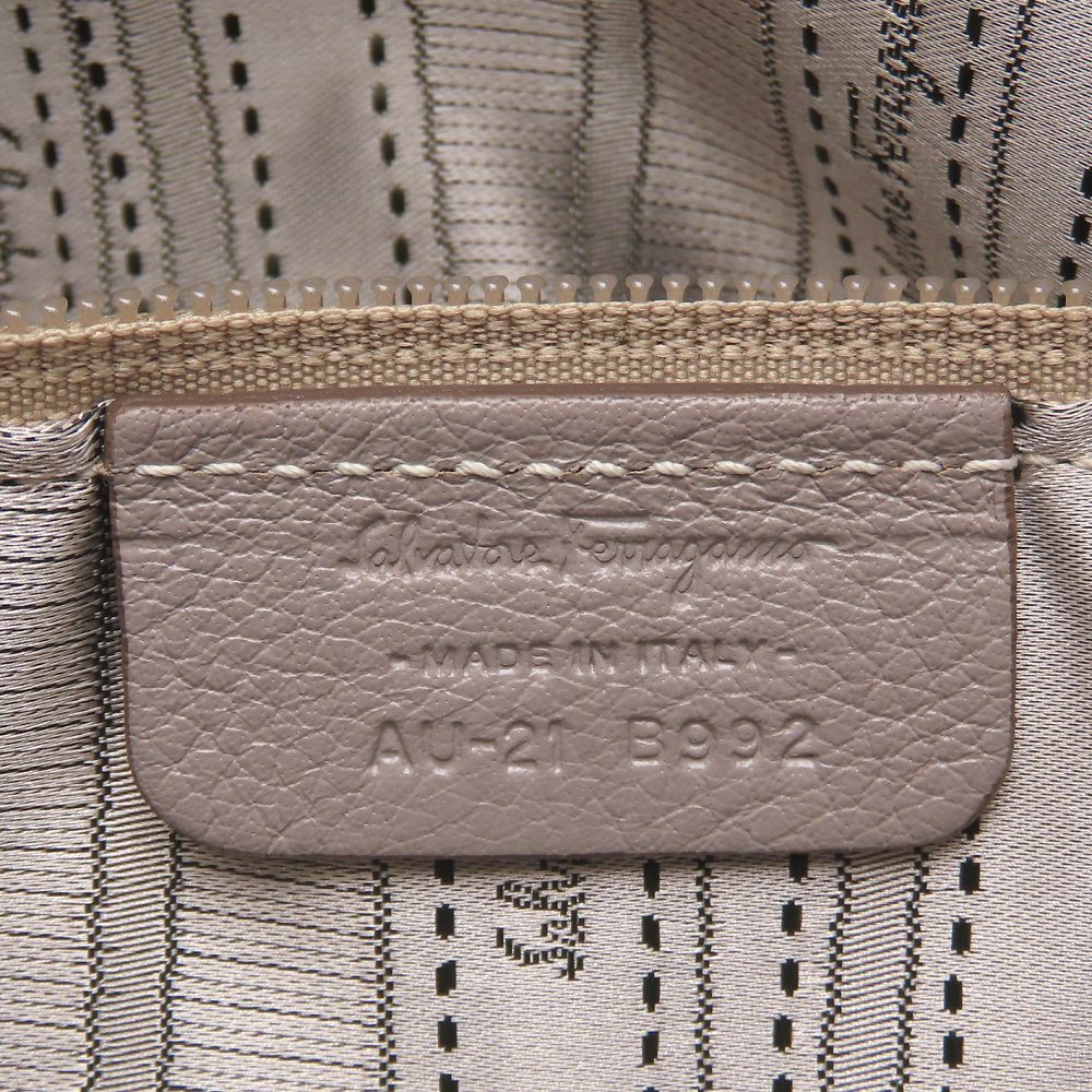 Salvatore Ferragamo サルヴァトーレフェラガモ ダブルガンチーニ チェーンハンドルバッグ AU-21/B992 ハンドバッグ レザー グレー系 レディース/353296【中古】