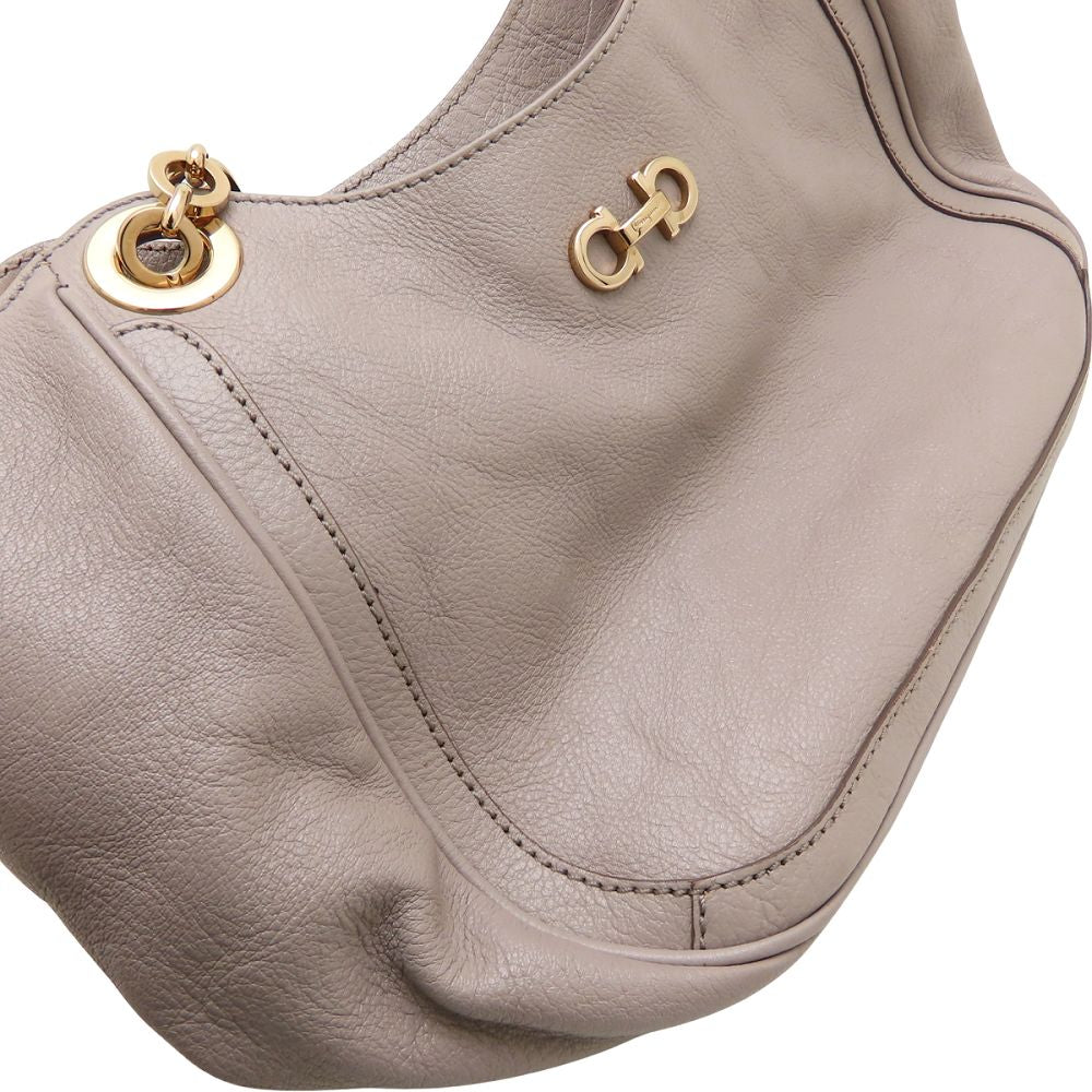 Salvatore Ferragamo サルヴァトーレフェラガモ ダブルガンチーニ チェーンハンドルバッグ AU-21/B992 ハンドバッグ レザー グレー系 レディース/353296【中古】