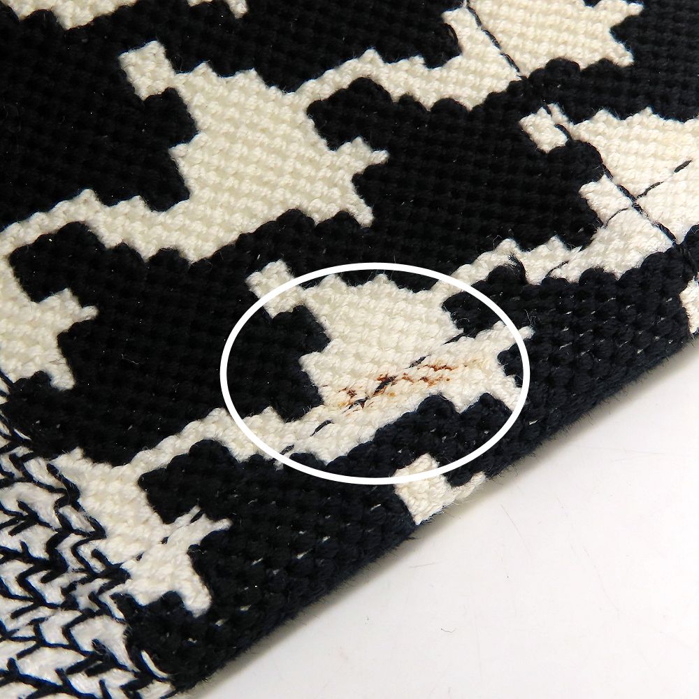 Christian Dior クリスチャンディオール ブックトート ミディアム 50-MA-0272 トートバッグ 千鳥格子 キャンバス ブラック ホワイト レディース/353302【中古】