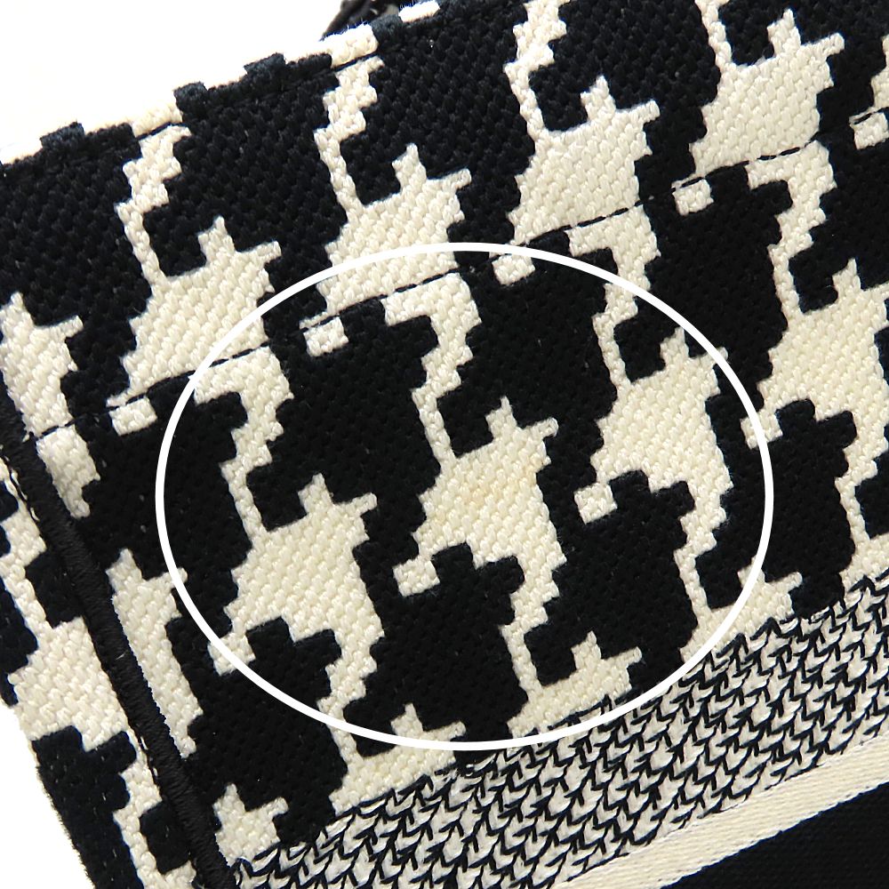 Christian Dior クリスチャンディオール ブックトート ミディアム 50-MA-0272 トートバッグ 千鳥格子 キャンバス ブラック ホワイト レディース/353302【中古】