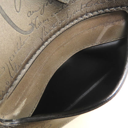Berluti ベルルッティ トゥジュール ガリバー メッセンジャー ハンドバッグ カリグラフィ スクリットレザー Sandstorm カーキ系 レディース/353318【中古】